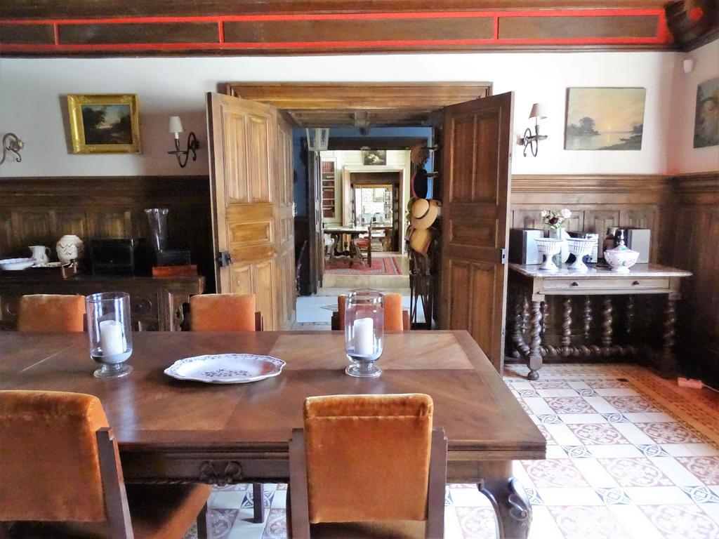 Chateau De Crocq - Chambres D'Hotes De Charme Екстериор снимка